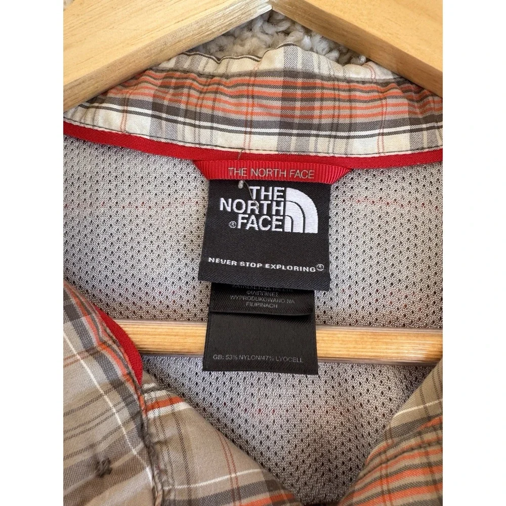 The North Face Button Up Shirt Mens XL Brown Plaid Excellent Hiking Short Sleeve